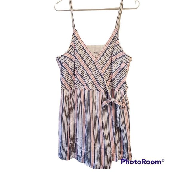 NWT BB Dakota striped wrap style romper L - Picture 1 of 14